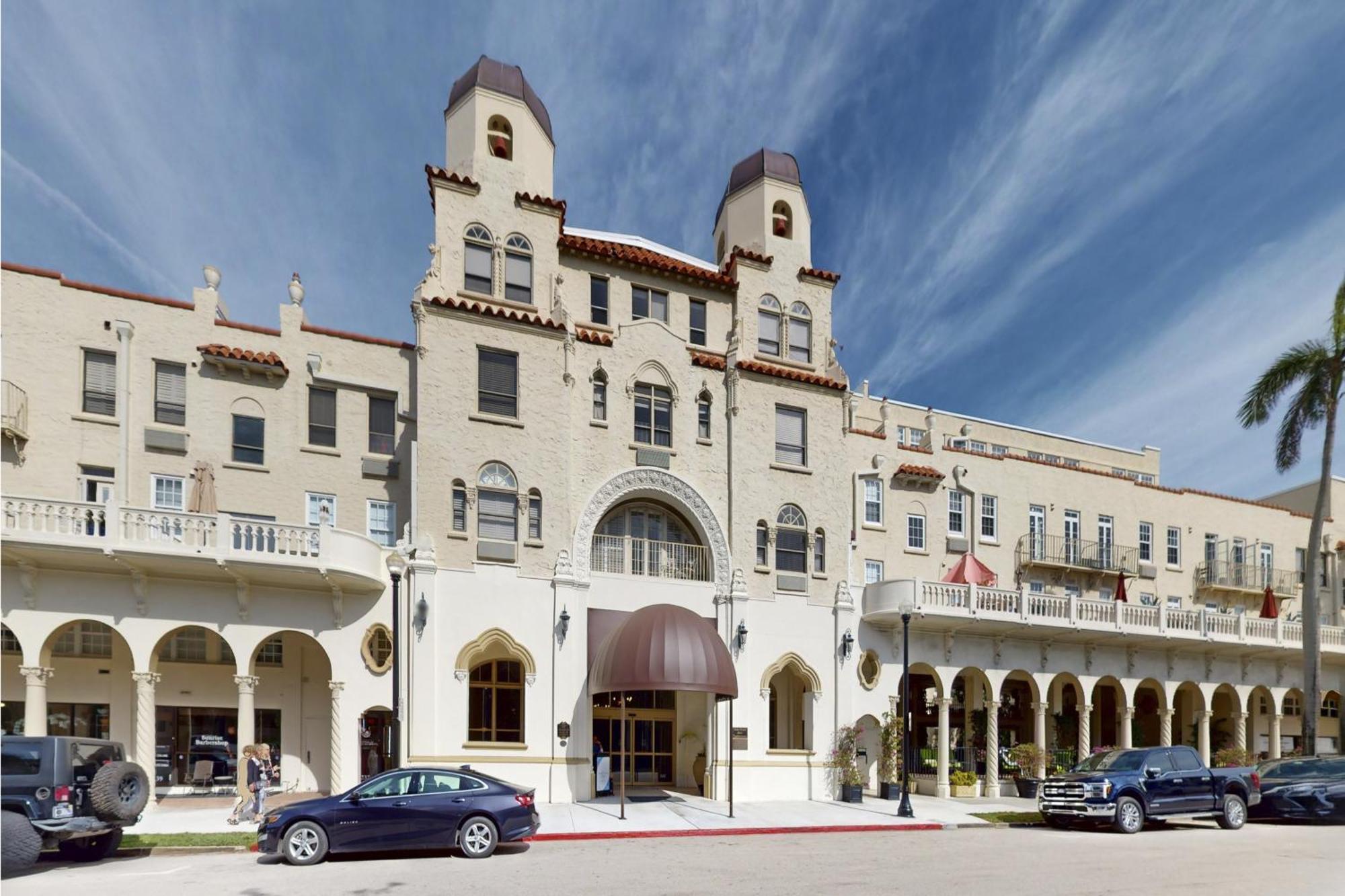 Palm Beach Hotel & Sunrise Cottage Exterior foto